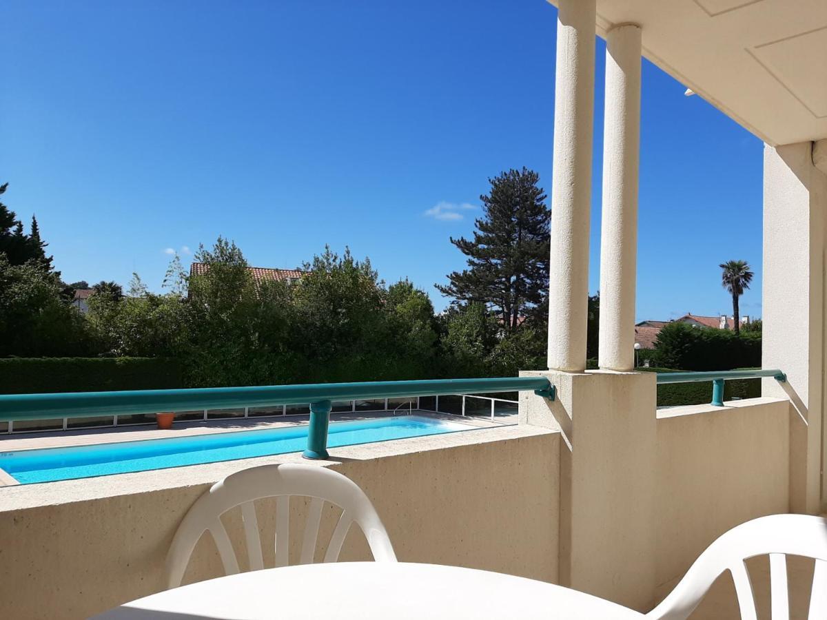 Appartement A Ciboure Avec Terrasse, Piscine Chauffee Et Parking - Ideal Golf Et Plage - Fr-1-239-551 Eksteriør bilde